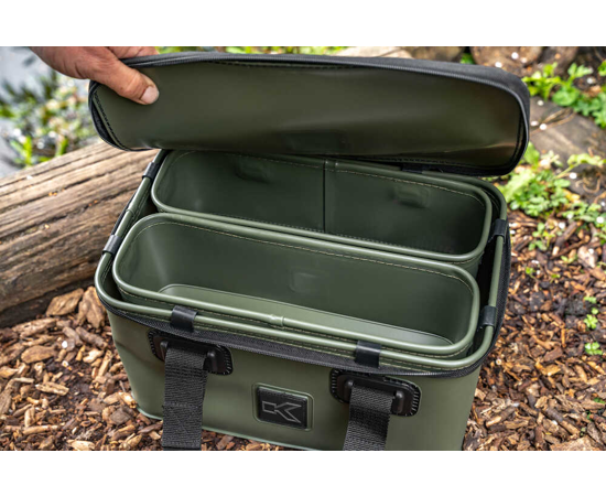Σετ feeder tubes και σήτα KORUM EVA TACKLE & BAIT STATION