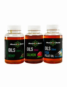 Течен ароматизатор MAVER REACTOR Oils - 250ml в опаковки с масла от коноп, сьомга и рибен пелет.
