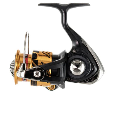 Макара с преден аванс Daiwa 20 CROSSFIRE LT 4BS A, черна и златна рибарска макара с преден аванс.