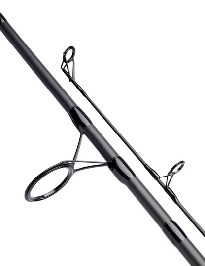 Шаранджийска въдица Daiwa '22 BLACK WIDOW XT CARP 3.60m/3.90m с титаниев оксид водачи и HMC+ карбонова бланка.