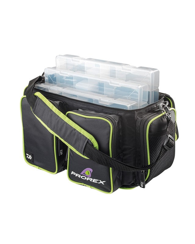 Чанта с кутии за примамки DAIWA PROREX TACKLE BOX BAG - M/L с големи пластмасови кутии и странични джобове.