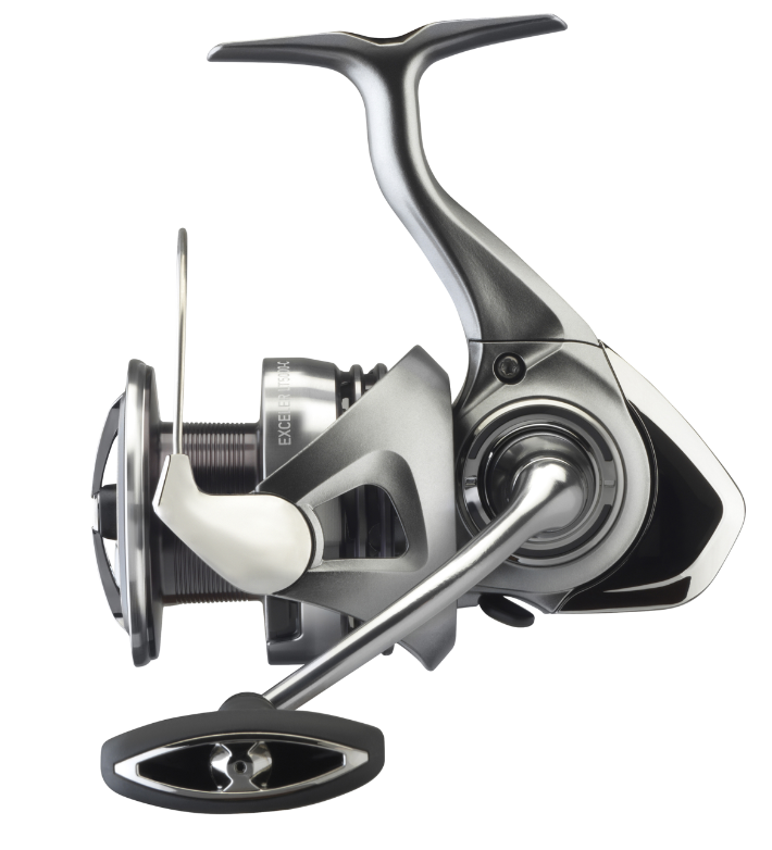 Макара с преден аванс DAIWA '23 EXCELER – усъвършенстван ротор с Airdrive дизайн за по-добро представяне.