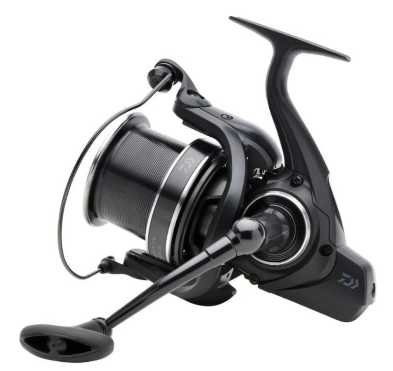 Макара DAIWA '23 EMBLEM 35 SCW QD с иновативен дизайн и технологии за риболов с висока производителност.