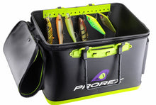 Чанта за примамки DAIWA PROREX TACKLE CONTAINER - XL с примамки, осигуряваща удобно съхранение.