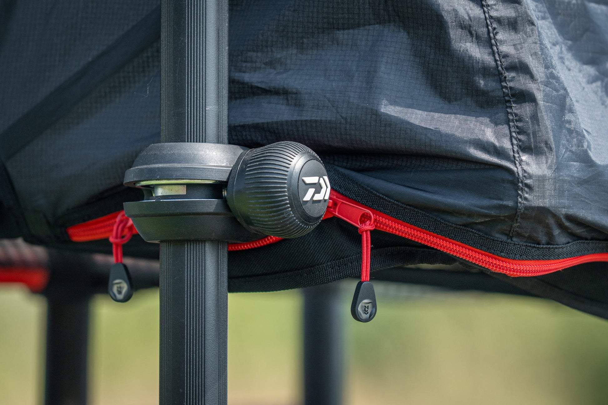 DAIWA SLIDE TRAY AWNING – Small6