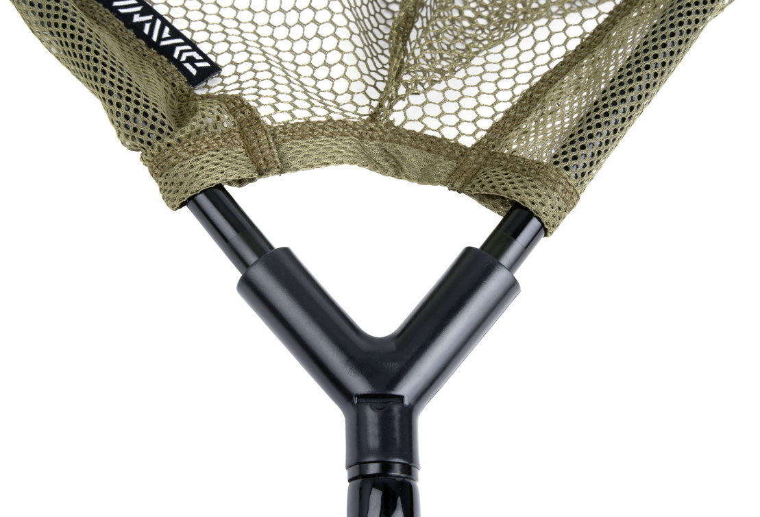 Шаранджийски кеп DAIWA BLACK WIDOW с телскопична дръжка - 1.81м