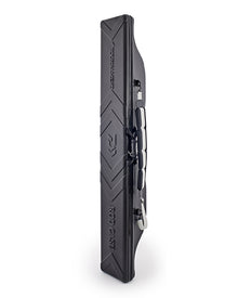 Твърд калъф за въдици DAIWA TOURNAMENT ROD CASE, черен, защитен и стилен дизайн за пренасяне на въдици.