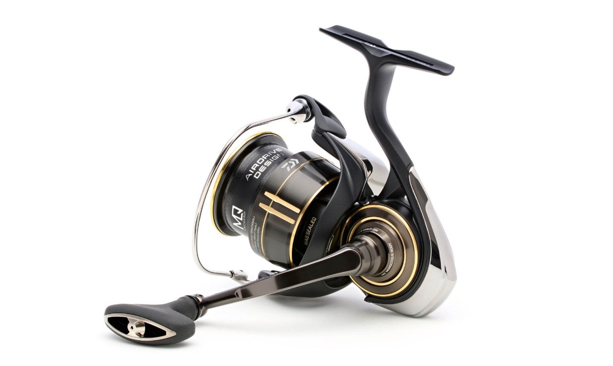 Топ модел макара за мач риболов DAIWA 25 TOURNAMENT MATCH JAPAN LTD LT с Airdrive дизайн и висококачествени компоненти