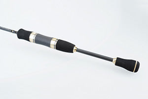 Спининг въдицa Daiwa Trout X AT 60L - 1.83m/1-10gr - детайл на дръжката и материала