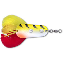 Клатушка ZEBCO Trophy Z-Weedless Ace - 5.2cm/22gr с жълти и червени пера за риболов на щука в обрасли водоеми.