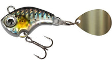 Спинер ZEBCO DEMONIC SPIN JIG - 8/21gr. с холографски ефект и блестящо въртящо се листо.